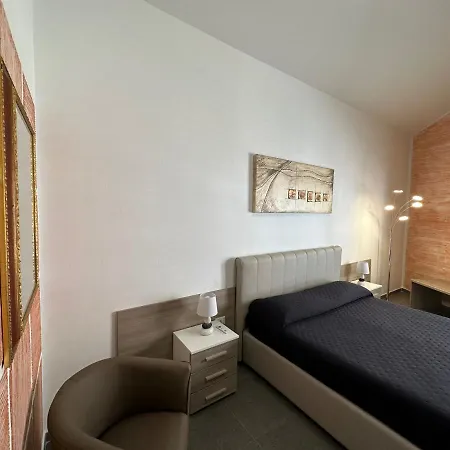 Bed & Breakfast Lxr *