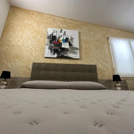 Lxr Bed & Breakfast