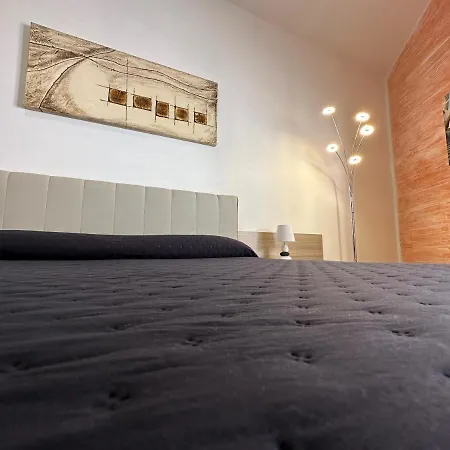 Bed & Breakfast Lxr *