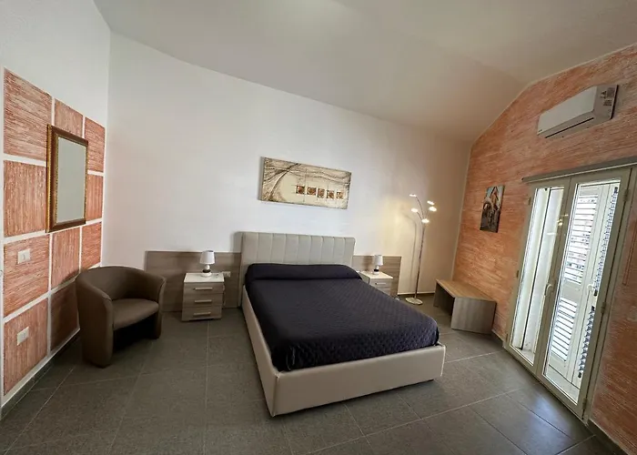 Lxr Bed and breakfast 4*