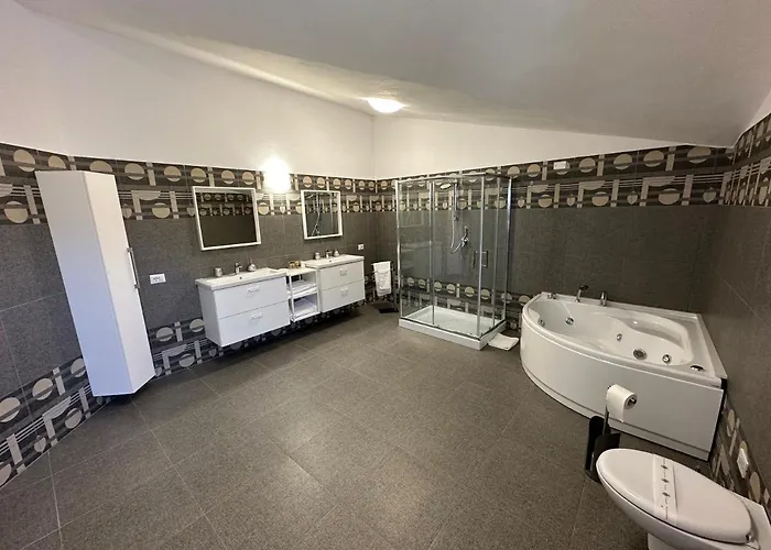 住宿加早餐酒店 Lxr