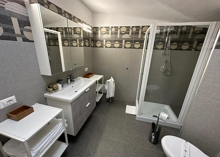 Lxr Bed & Breakfast 4*